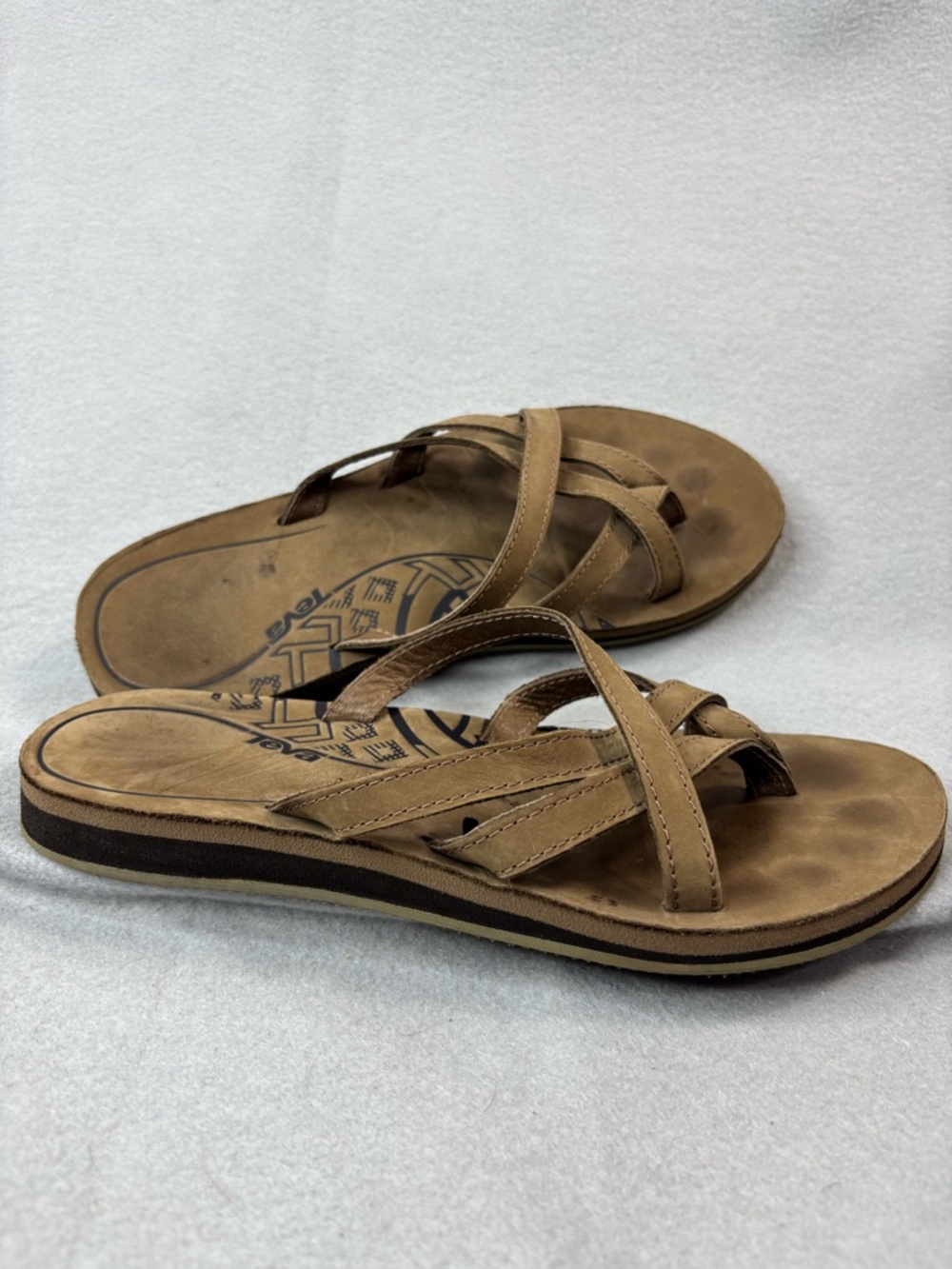 Teva 6 Women's Coastal Tan Leather Crisscross Strap Thong Sandals - Picture 3 of 9